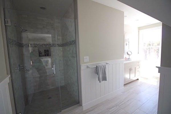 Interior, Bathroom, Recessed Lighting, Glass Shower, Ceramic Tile