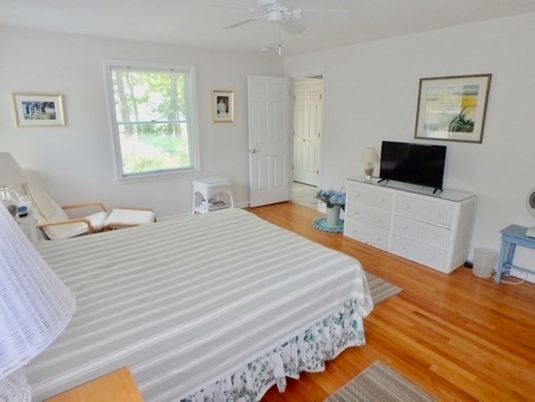 Interior, Bedroom, Wood Texture Flooring, Home Office