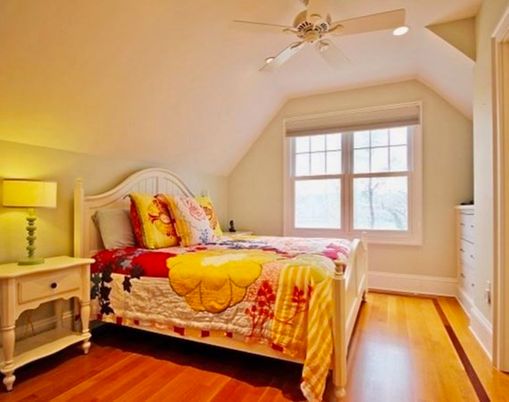 Interior, Bedroom, Wood Texture Flooring, Recessed Lighting