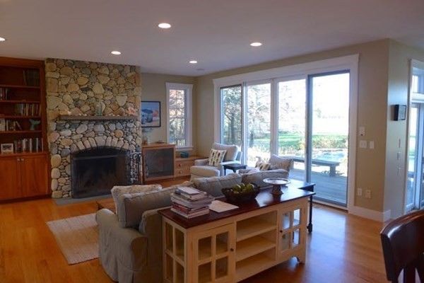 Interior, Wood Texture Flooring, Recessed Lighting, Living room, Fireplace, Stone Walls
