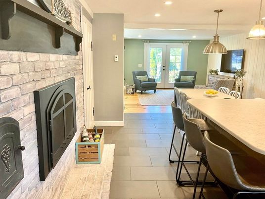 Dining room, Fireplace, Interior, Pendant Lights, Recessed Lighting, Stone Walls