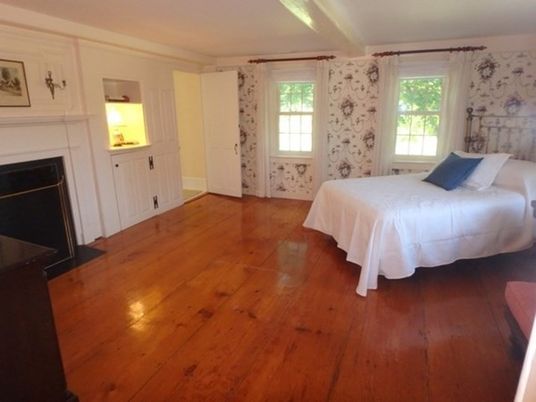 Interior, Bedroom, Wood Texture Flooring, Fireplace