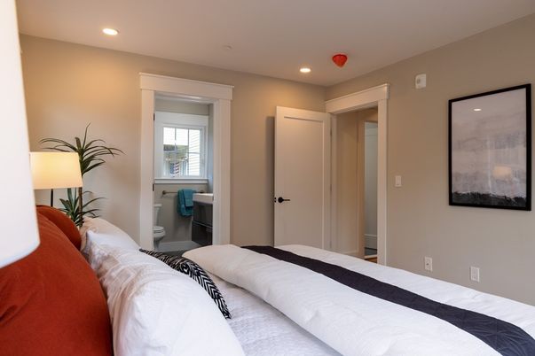 Bathroom, Bedroom, Interior, Recessed Lighting