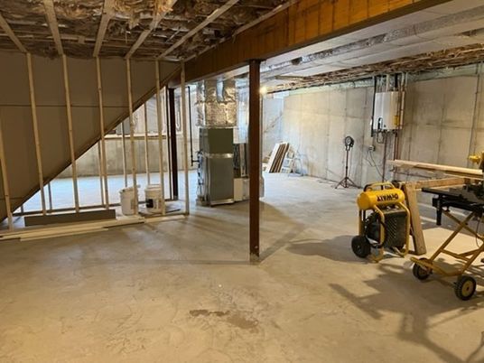 Interior, Wooden Beams