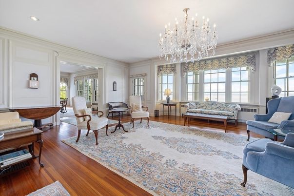 Chandelier, Interior, Living room, Recessed Lighting, Wood Texture Flooring