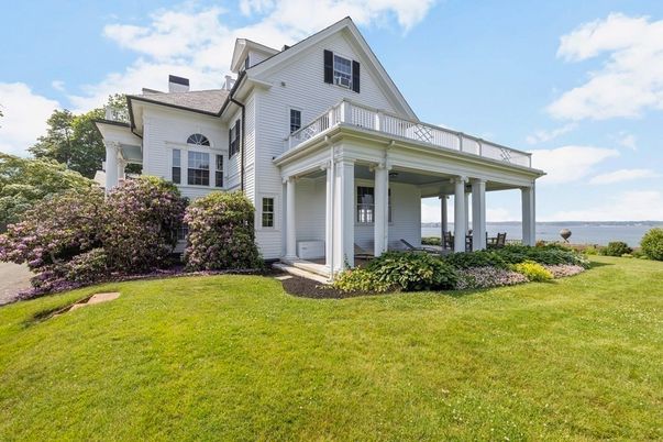 Backyard, Exterior, Water