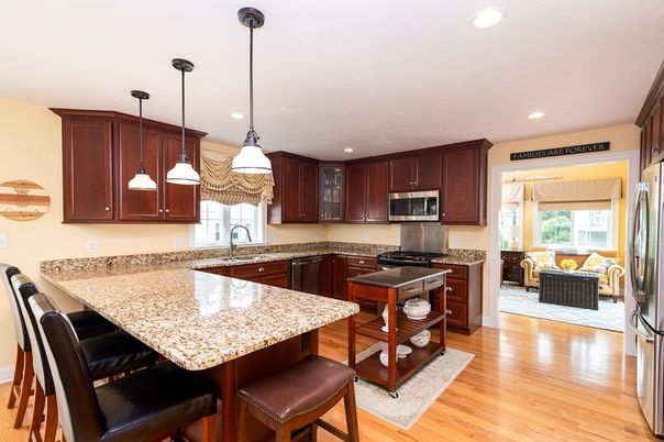 Interior, Kitchen, Pendant Lights, Recessed Lighting, Wood Texture Flooring