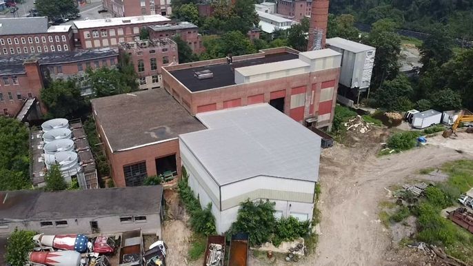 Exterior, Drone