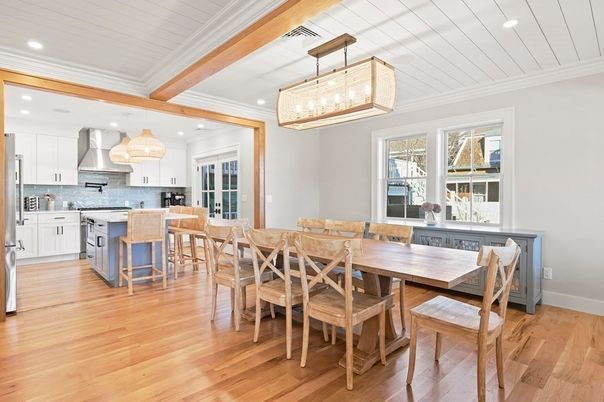Chandelier, Dining room, Interior, Kitchen, Pendant Lights, Recessed Lighting, Wooden Beams, Wood Texture Flooring