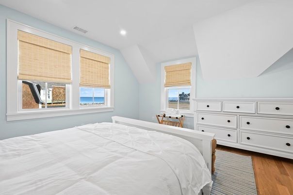 Bedroom, Interior, Recessed Lighting, Water, Wood Texture Flooring