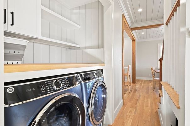 Interior, Recessed Lighting, Utility Closets, Washer, Wood Texture Flooring