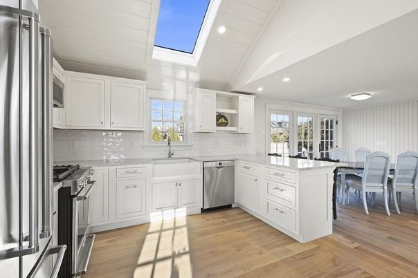 Dining room, Interior, Kitchen, Recessed Lighting, Stainless Steel Appliances, Wood Texture Flooring