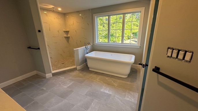 Bathroom, Free Standing Baths, Interior, Marble Walls, Recessed Lighting