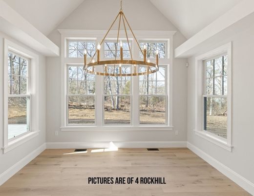 Empty room, Interior, Pendant Lights, Wood Texture Flooring