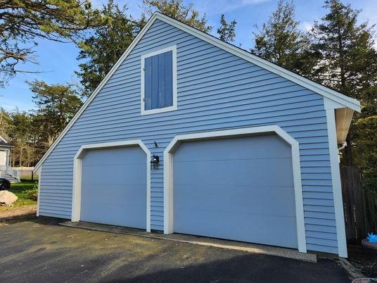 Detached Garage, Exterior