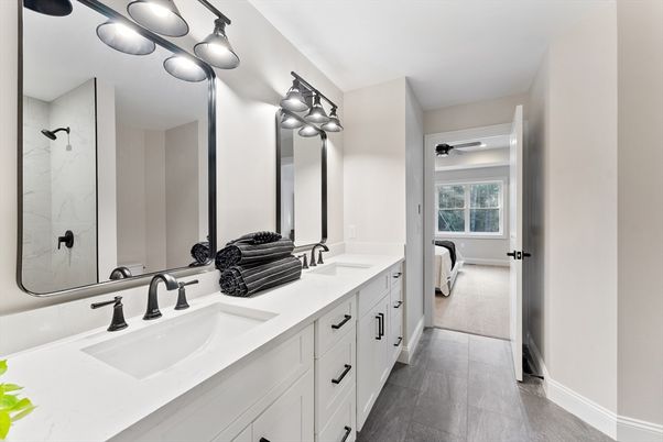 Bathroom, Dual Sink Vanities, Interior