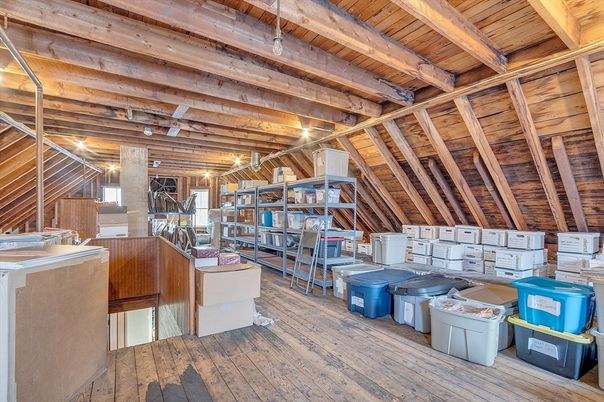 Interior, Washer, Wooden Beams, Wooden Ceilings, Wood Texture Flooring