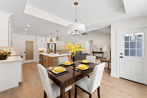 Chandelier, Dining room, Interior, Kitchen, Pendant Lights, Recessed Lighting, Stainless Steel Appliances, Wood Texture Flooring