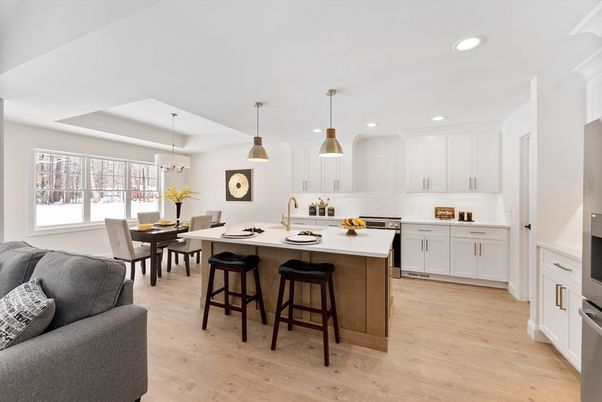 Dining room, Interior, Kitchen, Pendant Lights, Recessed Lighting, Stainless Steel Appliances, Wood Texture Flooring