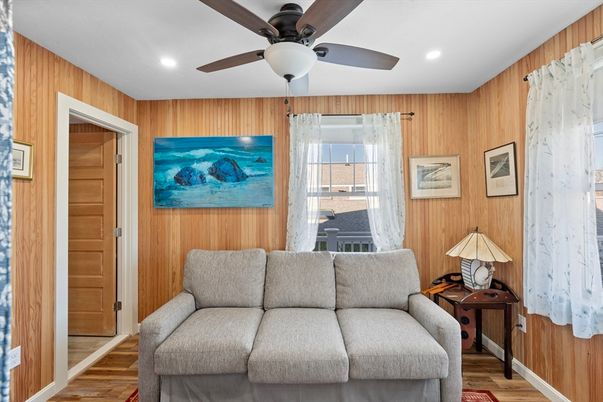 Interior, Recessed Lighting, Wood Texture Flooring, Wooden Walls