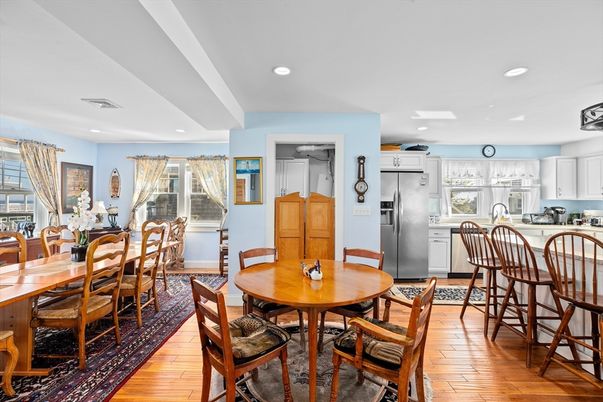 Dining room, Interior, Kitchen, Recessed Lighting, Stainless Steel Appliances, Wood Texture Flooring
