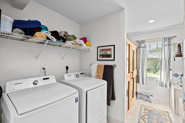 Interior, Recessed Lighting, Washer