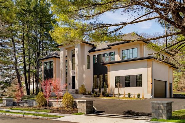 Attached, Exterior, Facade, Modern