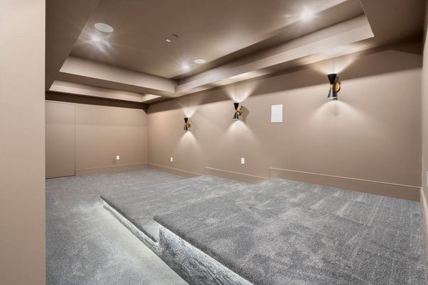 Empty room, Interior, Recessed Lighting