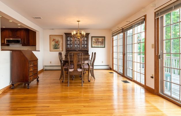 Chandelier, Dining room, Interior, Recessed Lighting, Wood Texture Flooring