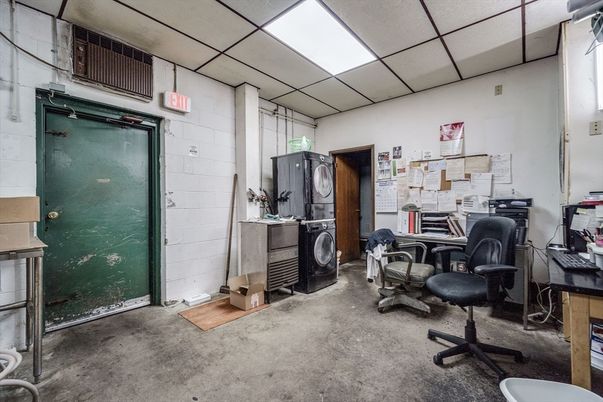 Home Office, Interior, Washer