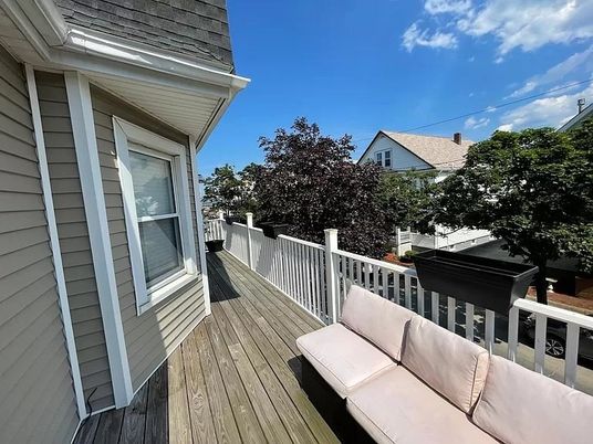 Exterior, Wood Texture Flooring
