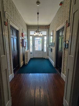 Interior, Pendant Lights, Wood Texture Flooring