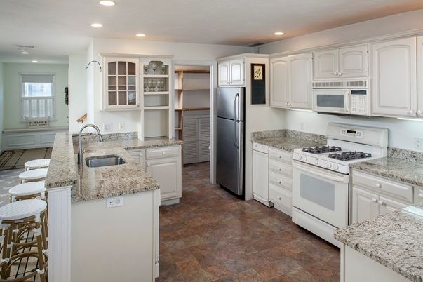 Interior, Kitchen, Recessed Lighting