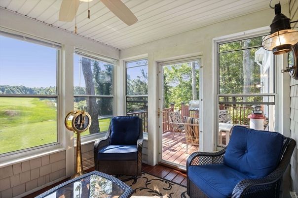 Interior, Sun Room, Wood Texture Flooring