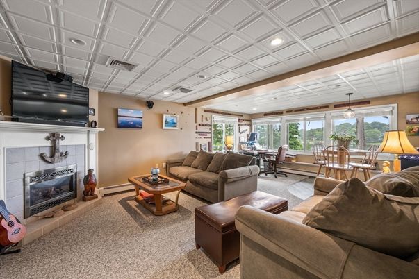 Dining room, Fireplace, Interior, Living room, Pendant Lights, Recessed Lighting