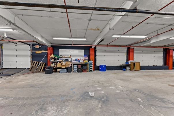 Garage, Interior