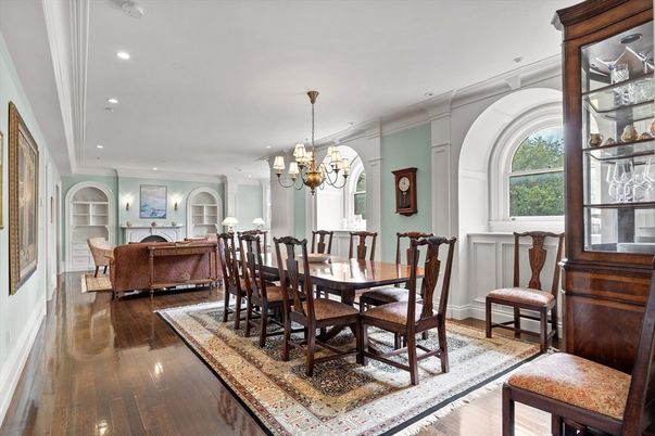 Chandelier, Dining room, Interior, Living room, Recessed Lighting, Wood Texture Flooring