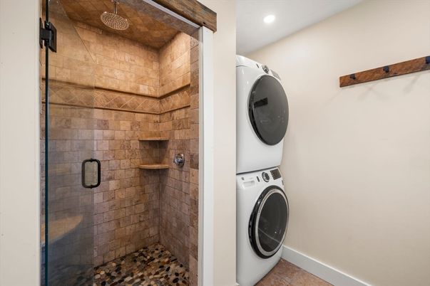 Interior, Recessed Lighting, Stone Walls, Utility Closets, Washer