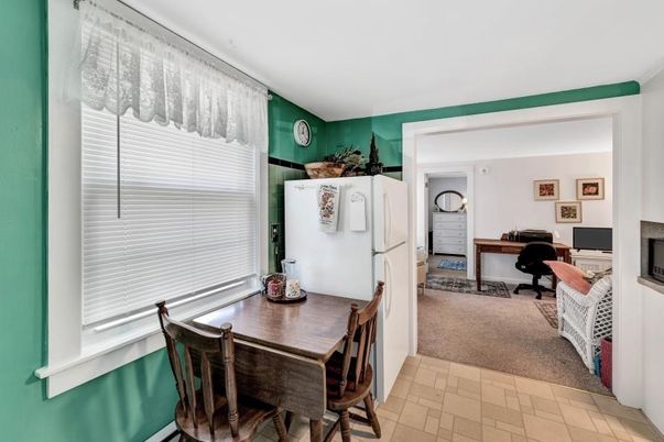 Dining room, Interior