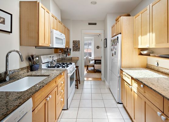 Dining room, Interior, Kitchen, Recessed Lighting