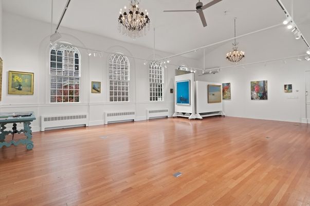 Chandelier, Empty room, Interior, Piano, Wood Texture Flooring
