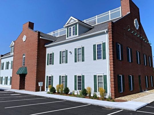 Exterior, Facade, Brick Facade, Georgian