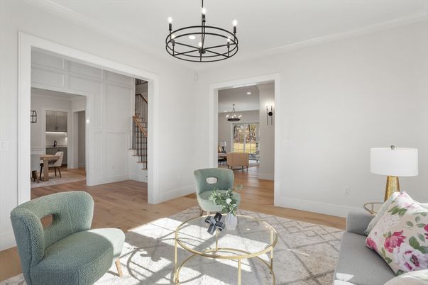 Chandelier, Dining room, Interior, Living room, Recessed Lighting, Wood Texture Flooring