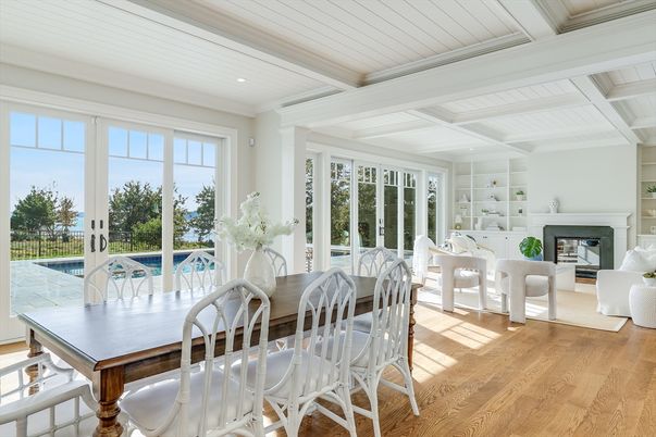 Dining room, Fireplace, Interior, Recessed Lighting, Wood Texture Flooring