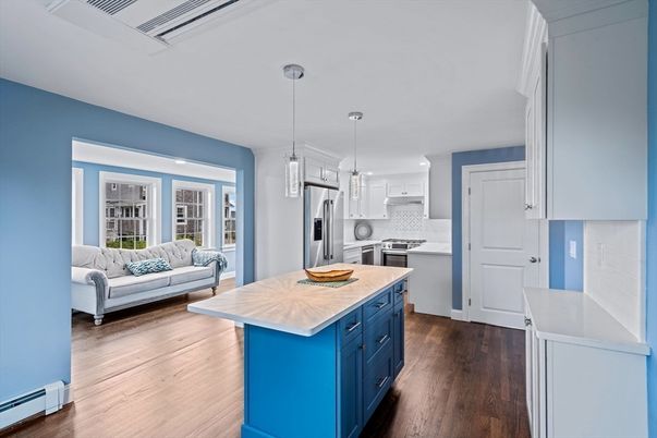 Interior, Kitchen, Living room, Pendant Lights, Recessed Lighting, Stainless Steel Appliances, Wood Texture Flooring