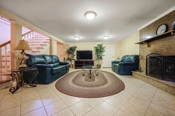 Fireplace, Interior, Living room