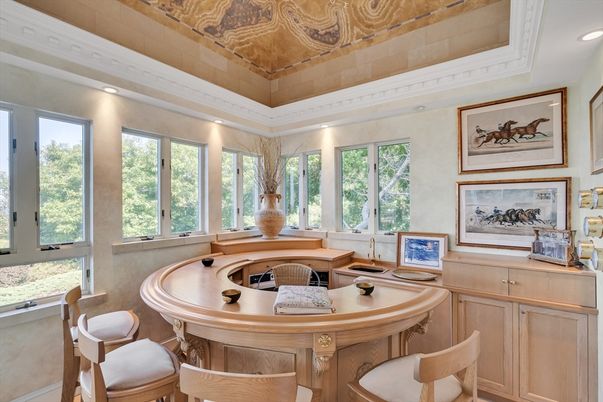 Game Room, Interior, Recessed Lighting