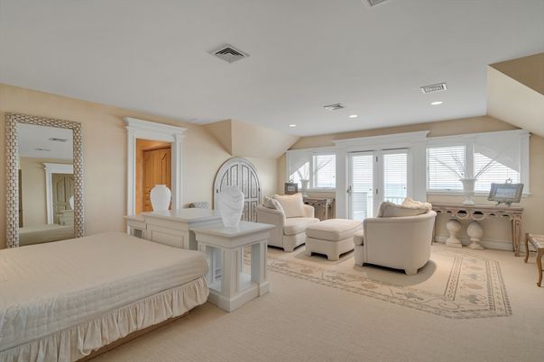 Bedroom, Interior, Living room, Recessed Lighting