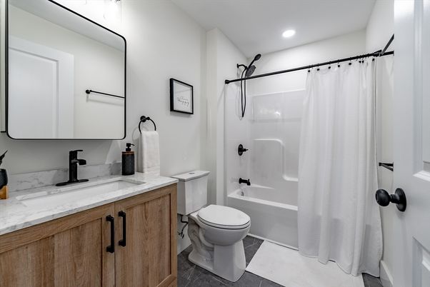 Bathroom, Interior, Recessed Lighting