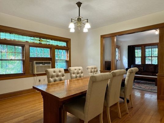 Dining room, Interior, Living room, Pendant Lights, Wood Texture Flooring